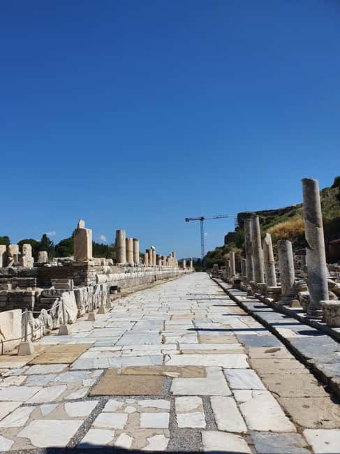 billede nr.2 af aktiviteten Fra Izmir: Guidet byrundvisning i den antikke by Efesos i Selcuk, uploadet af udbyder