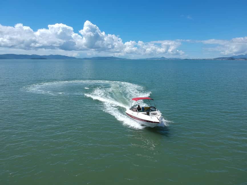 image n.9 of Florianópolis: Northern Island Boat Tour with Drinks activity in Florianópolis, uploaded by supplier