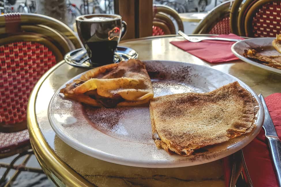 Image N°6 de Paris : visite de la ville avec billets du Louvre et cidre avec une crêpe activité à Paris, publiée par le prestataire
