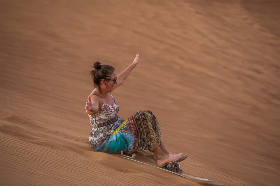 afbeelding n.9 van Dubai: Woestijnsafari, quad, sandboarden, kamelen & BBQ activiteit in Dubai, geüpload door aanbieder