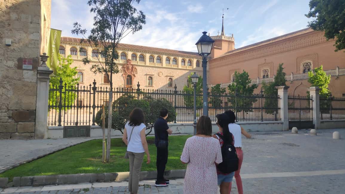 imagen n.º 5 de Desde Madrid: excursión de un día al museo de Alcalá de Henares y Cervantes actividad en Alcalá de Henares, subida por el proveedor