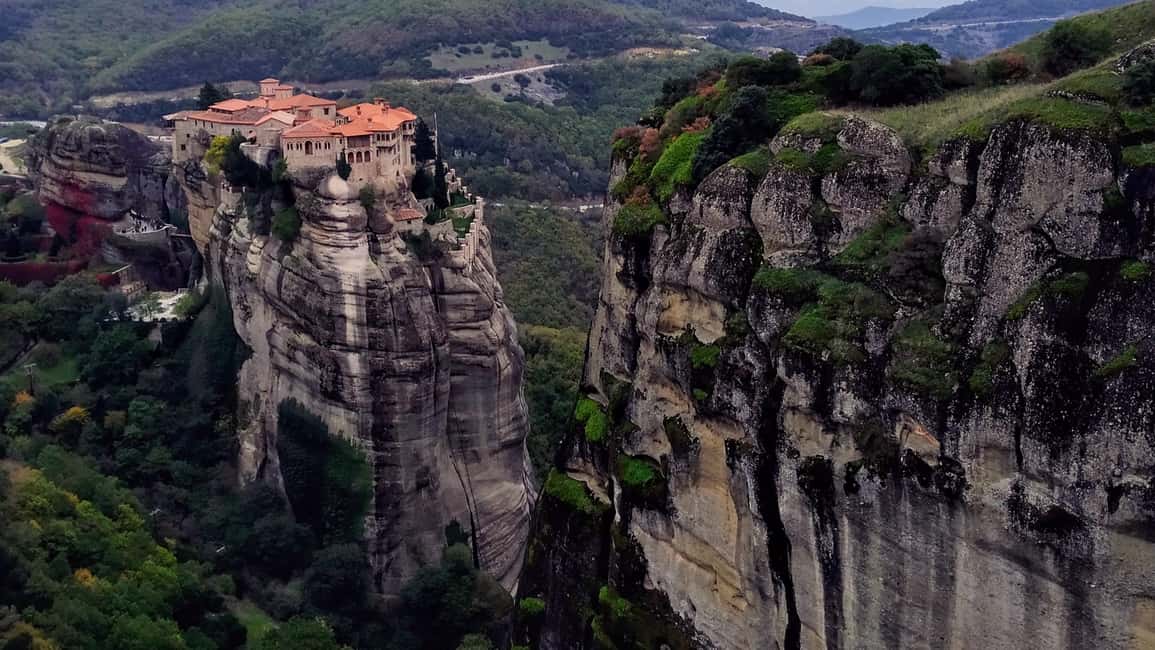 image n.11 of From Thessaloniki: Meteora Small Group Day Trip activity in Kalabaka, uploaded by supplier