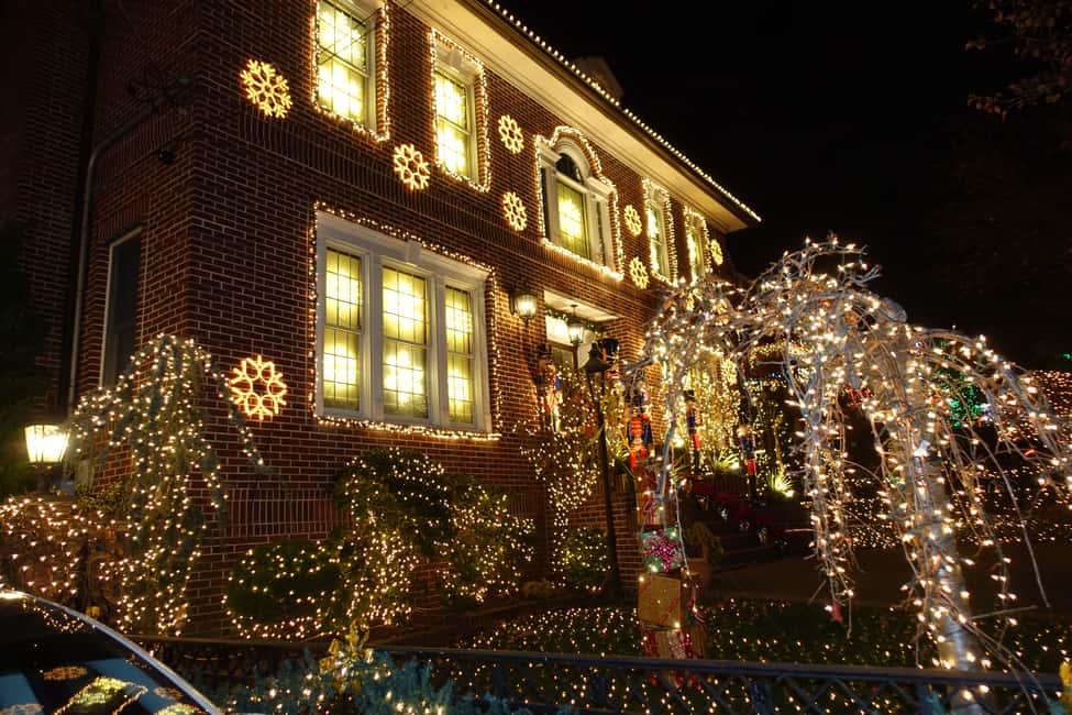 image n.22 of From Manhattan: 4-Hour Christmas Lights Luxury Bus Tour activity in New York City, uploaded by supplier