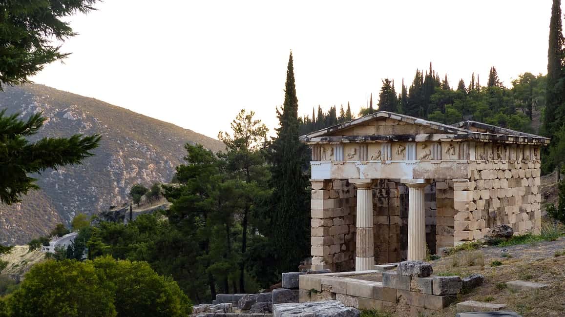 image n.16 of From Athens: City, Delphi, Meteora, & Santorini 8-Day Tour activity in Fira, uploaded by supplier