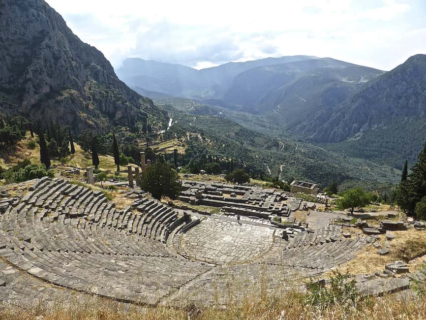 image n.19 of From Athens: City, Delphi, Meteora, & Santorini 8-Day Tour activity in Fira, uploaded by supplier