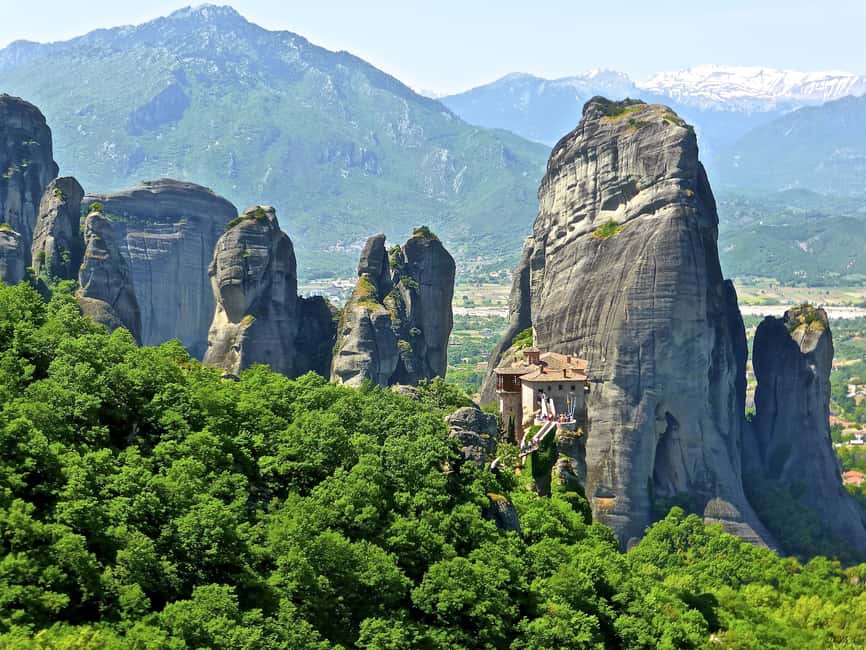 image n.26 of From Athens: City, Delphi, Meteora, & Santorini 8-Day Tour activity in Fira, uploaded by supplier