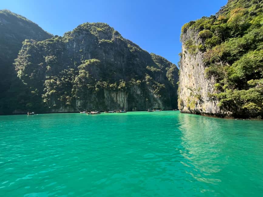 image n.13 of Phuket: Deluxe Phi Phi Tour by Speedboat & Lunch Buffet activity in Gulf of Thailand, uploaded by supplier