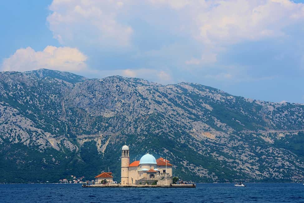 image n.18 of Kotor: Panorama and Semi-Submarine Underwater Experience activity in Kotor Municipality, uploaded by supplier