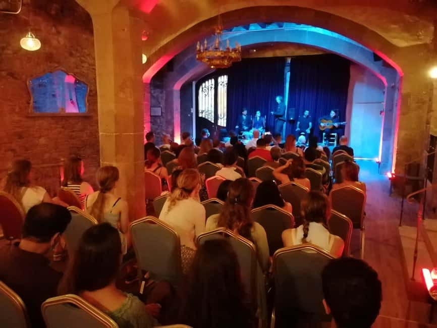 afbeelding n.3 van Barcelona: Flamencoshow in Palau Dalmases activiteit in Barcelona, geüpload door aanbieder