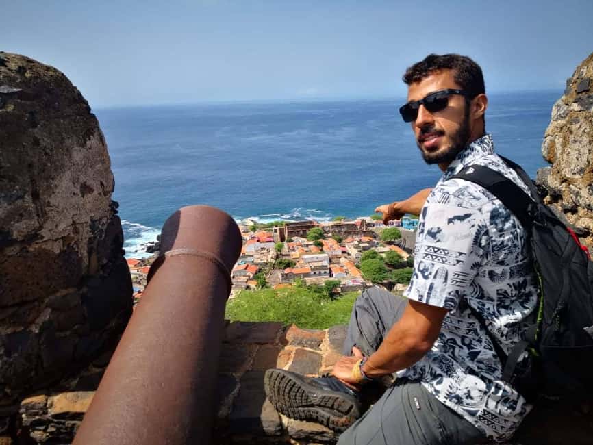 imagem n.2 de Excursão Terrestre: Excursão Histórica Praia e Cidade Velha de 3 Horas atividade em Praia, Cabo Verde, carregada pelo fornecedor