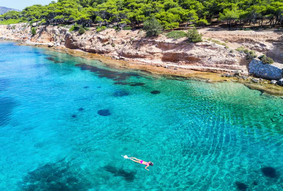image n.4 of Athens: Island Cruise with Lunch & Hop-On Hop-Off Bus Ticket activity in Delphi, uploaded by supplier