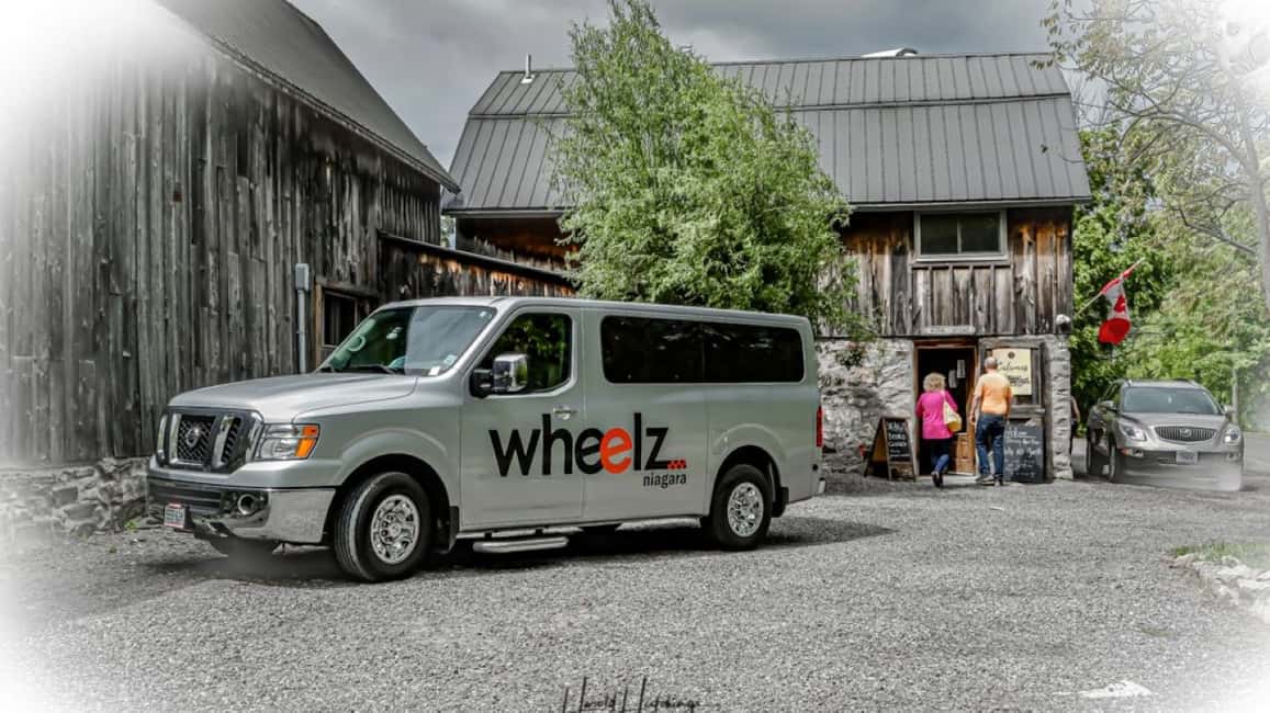 Obraz nr 7 z atrakcji Toronto: Prywatny transfer dla 1-10 pasażerów do centrum w Wodospad Niagara w Kanadzie, przesłany przez organizatora