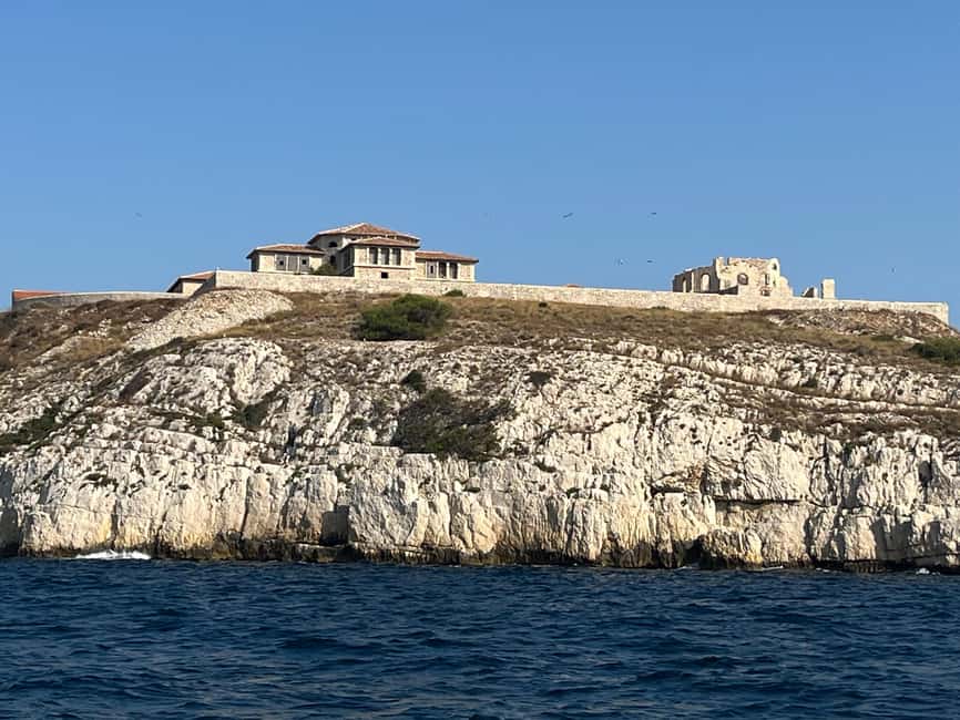 image n.29 of Marseille: Set sail for the Château d'If and the Frioul Islands activity in Marseille, uploaded by supplier