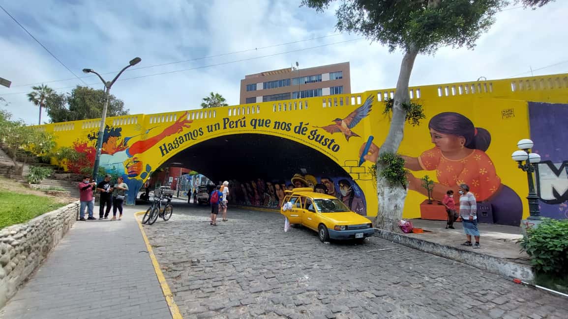 image n.17 of Lima Bike Tour: La Costa Verde & Jesus Statue in Chorrillos activity in Lima, uploaded by supplier