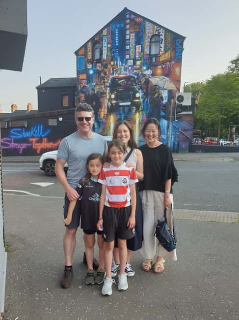 image n.10 of Belfast: Private Black Taxi Cab Political Murals Tour activity in Belfast, uploaded by supplier