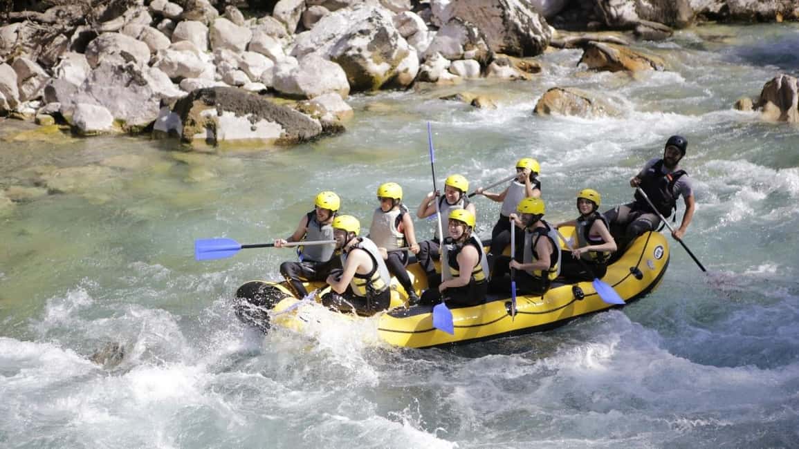 Bild Nr. 33 von Montenegro: Wildwasser-Rafting auf dem Fluss Tara Aktivität in Montenegro, hochgeladen vom Anbieter