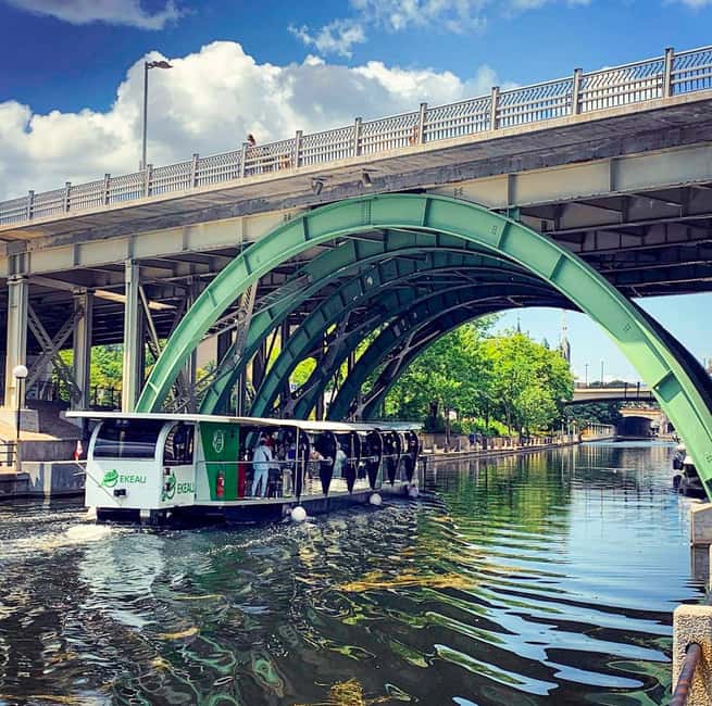 image n.1 of Ottawa: Rideau Canal Cruise activity in Ottawa, uploaded by supplier