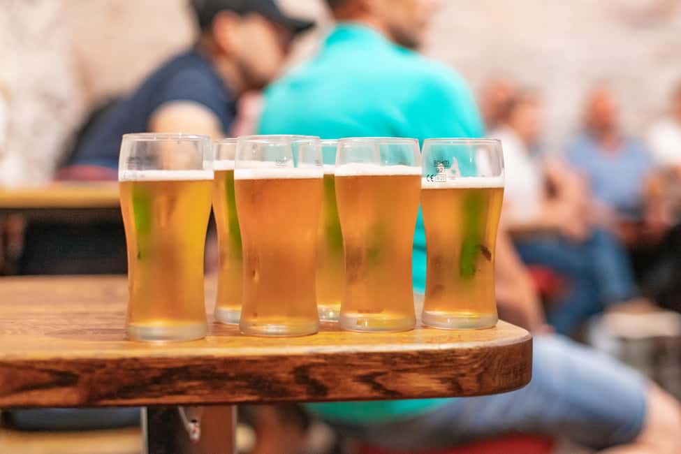 imagem n.4 de Praga: Experiência de degustação de cerveja checa com petiscos atividade em Praga, carregada pelo fornecedor
