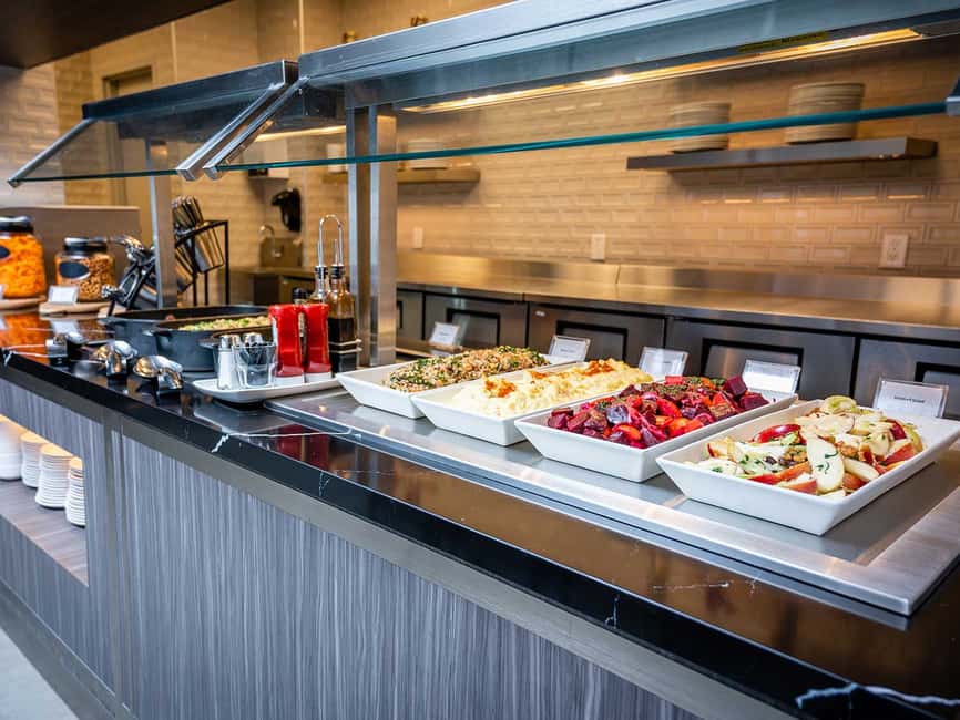 imagen n.º 12 de Toronto Pearson Airport Plaza Premium Lounge Access actividad en Toronto, subida por el proveedor