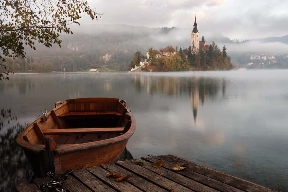 Immagine nº 3 di Da Zagabria: Grotte di Postumia, Lago di Bled, escursione a Lubiana attività a Postojna, caricata dal fornitore