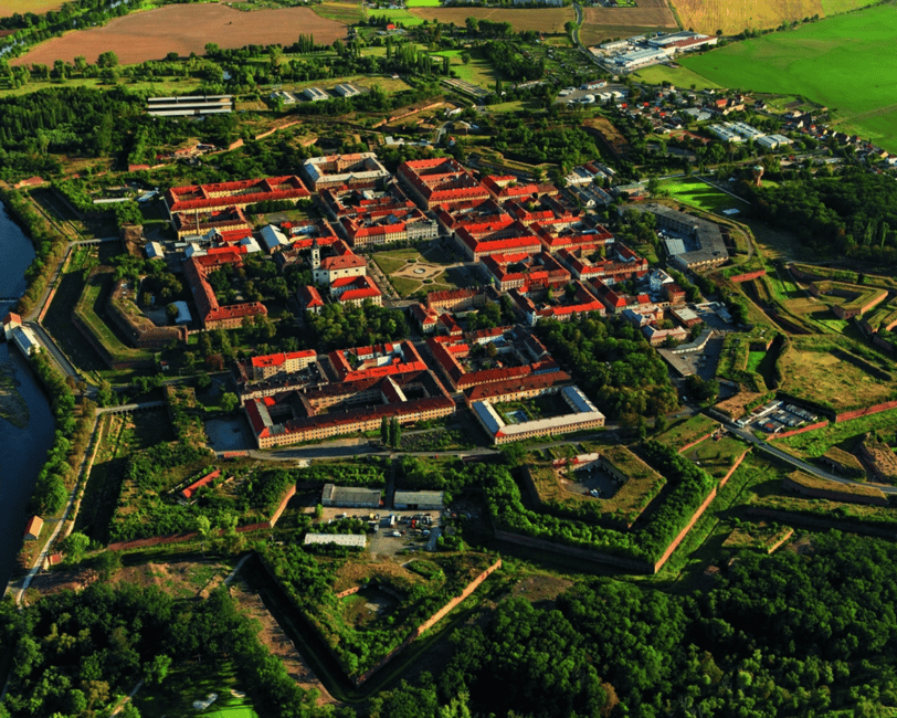 billede nr.4 af aktiviteten Terezin, Ustek og Litomerice koncentrationslejr - guidet tur i Terezin, uploadet af udbyder