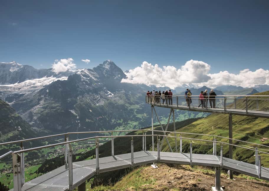 imagen n.º 9 de Desde Zúrich o Lucerna: tour de 2 días por Jungfraujoch actividad en Lauterbrunnen, subida por el proveedor