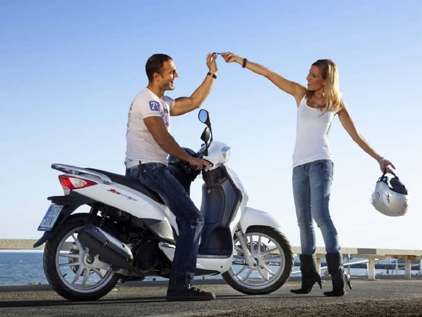 image n.10 of Maspalomas: Rent a 125 cc Scooter 2 seater in Gran Canaria activity in Maspalomas, uploaded by supplier