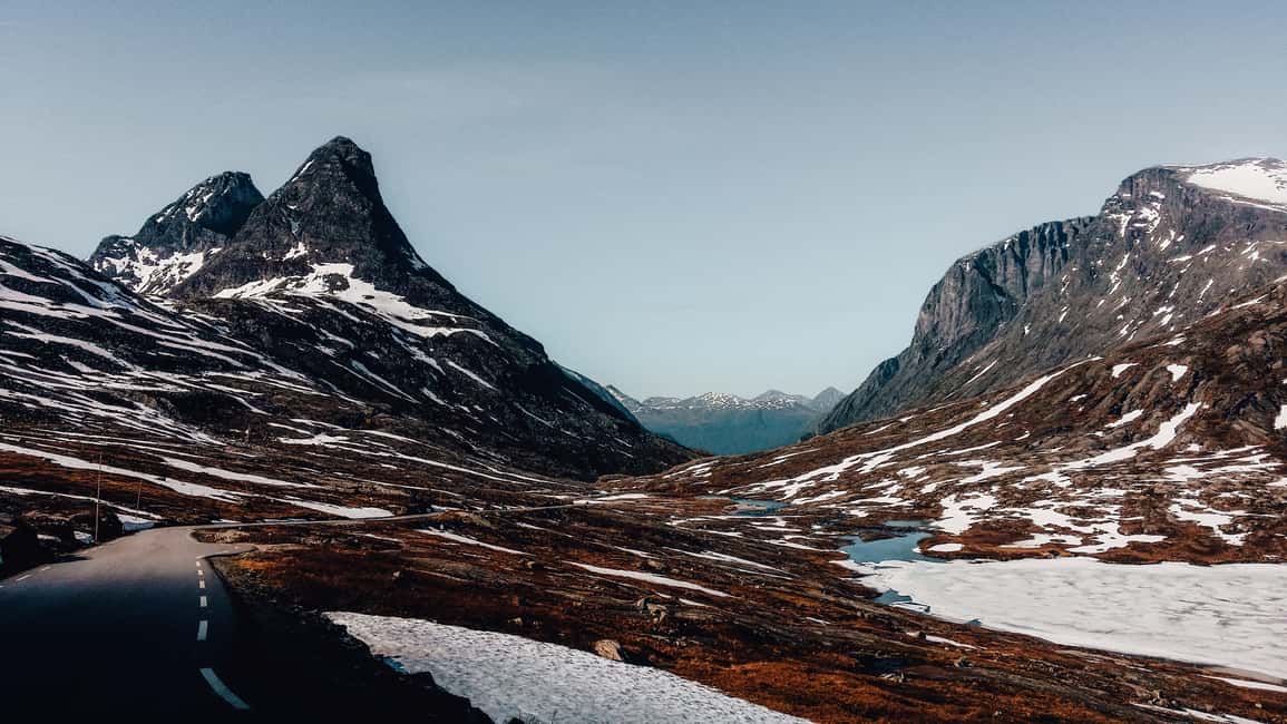 bild nr.2 av Från Ålesund: Trollstigen Sightseeing By & Fjordtur aktivitet i Møre och Romsdal, uppladdad av arrangören