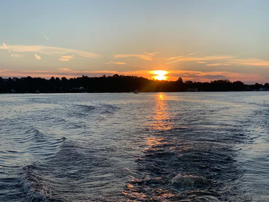 Bild Nr. 8 von 8h Private Wannsee- und Werder-Yachtfahrt Aktivität in Berlin, hochgeladen vom Anbieter
