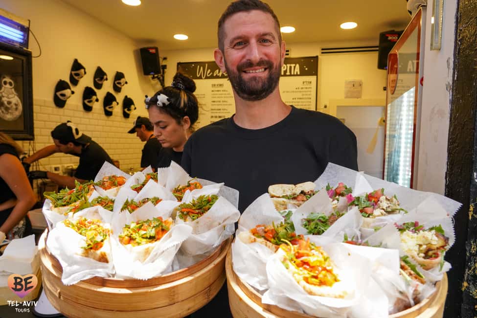 bild nr.1 av Tel Aviv: 2-timmars Carmel Market Tour på engelska med lunch aktivitet i Tel Aviv, uppladdad av arrangören