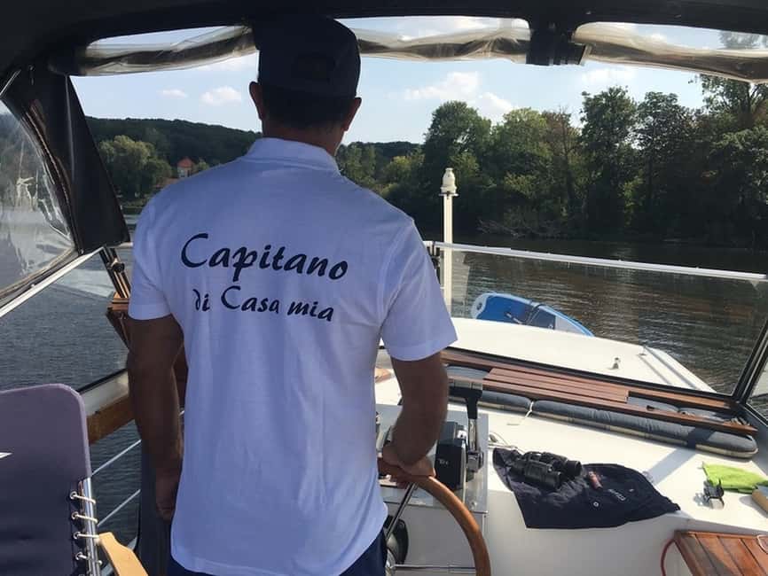 Bild Nr. 4 von 4h Unvergessliche Tour mit Skipper, "Sieben-Seen-Kreuzfahrt" Aktivität in Berlin, hochgeladen vom Anbieter