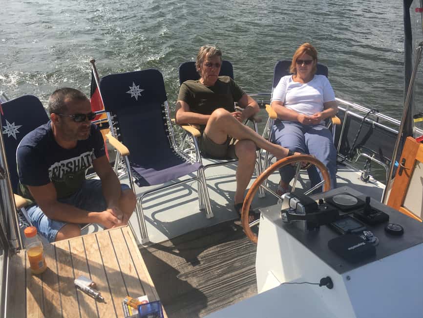 Bild Nr. 1 von 8h Private Wannsee- und Werder-Yachtfahrt Aktivität in Berlin, hochgeladen vom Anbieter