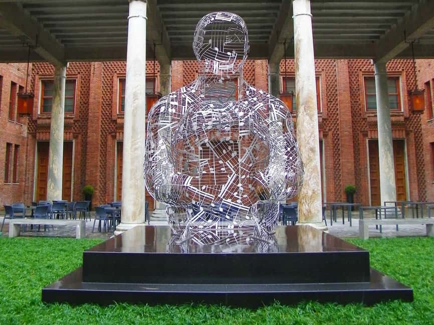 image n.8 of Cremona private city tour with licensed tour guide activity in Cremona, uploaded by supplier
