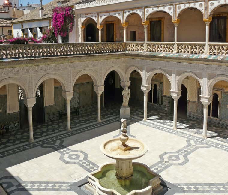 Immagine nº 8 di Siviglia: biglietto d'ingresso per il piano terra della Casa de Pilatos attività a Siviglia, caricata dal fornitore