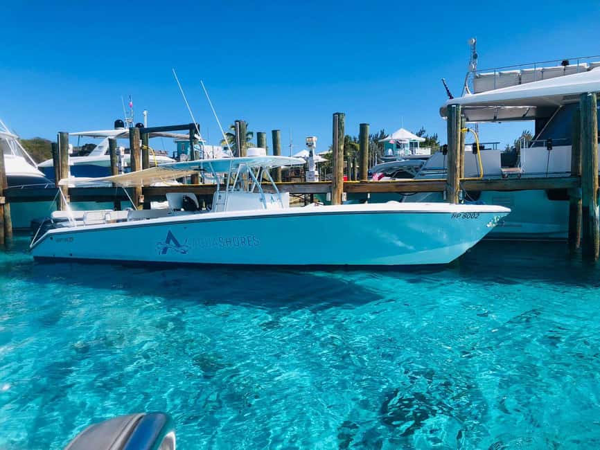 Image N°5 de De Nassau: excursion en bateau à moteur Exuma et Pig Beach avec déjeuner activité à Nassau, Bahamas, publiée par le prestataire
