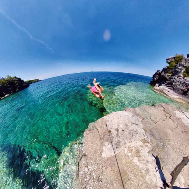 image n.2 of From Toronto: Bruce Peninsula Guided Hiking Day Trip activity in Ontario, uploaded by supplier