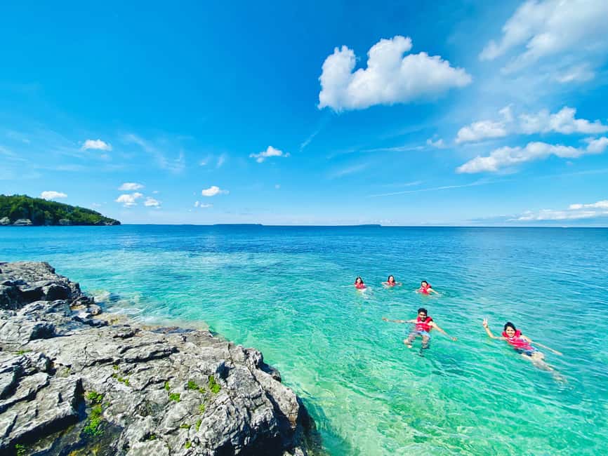 image n.7 of From Toronto: Bruce Peninsula Guided Hiking Day Trip activity in Ontario, uploaded by supplier