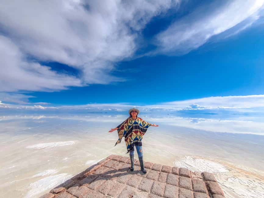 image n.3 of From Uyuni: Red Lagoon & Uyuni Salt Flats 3-Day Guided Tour activity in Sur Lipez Province, uploaded by supplier