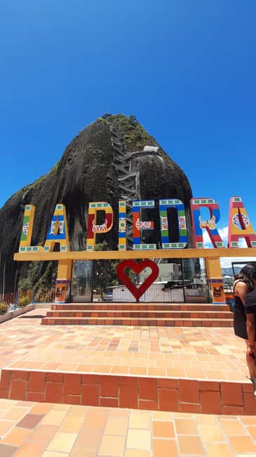 image n.1 of Tour Privado: Guatape Piedra Replica Peñol Alto Chocho Barco activity in El Peñol, uploaded by supplier