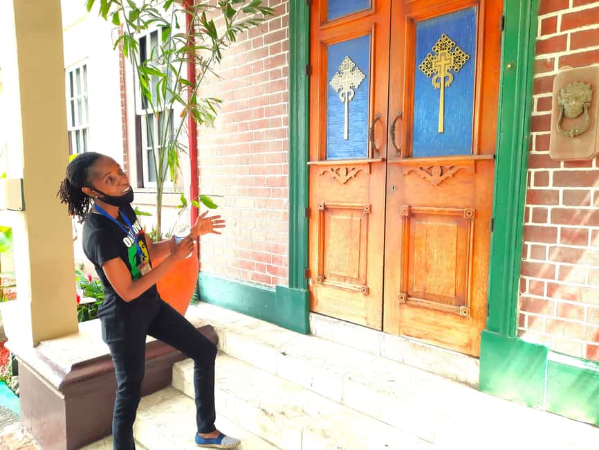 imagem n.6 de Kingston: Tour pelo Museu Bob Marley saindo de Kingston atividade em Kingston, Jamaica, carregada pelo fornecedor