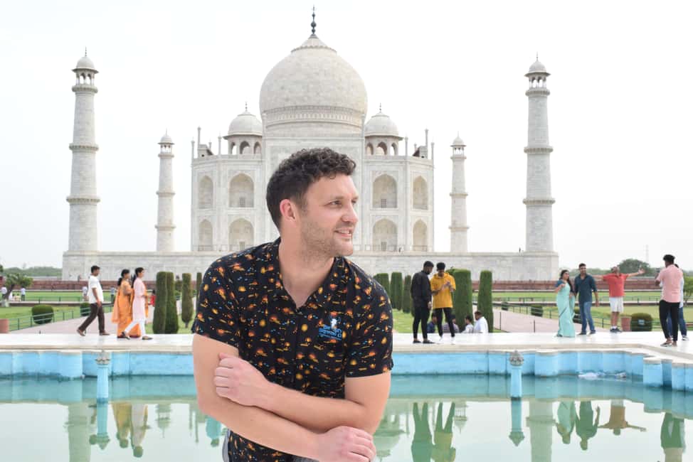 imagem n.10 de Excursão de um dia ao Taj Mahal, Forte e Baby Taj saindo de Deli de carro atividade em Agra, carregada pelo fornecedor