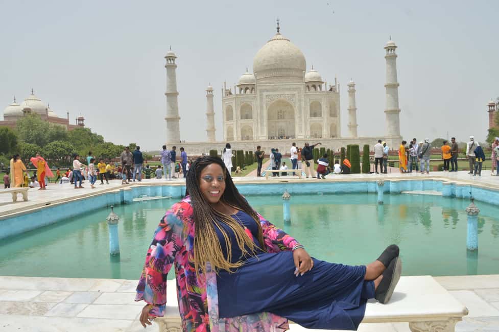 image n.18 of From Delhi: Private Taj Mahal and Agra Tour by Express Train activity in Agra, uploaded by supplier