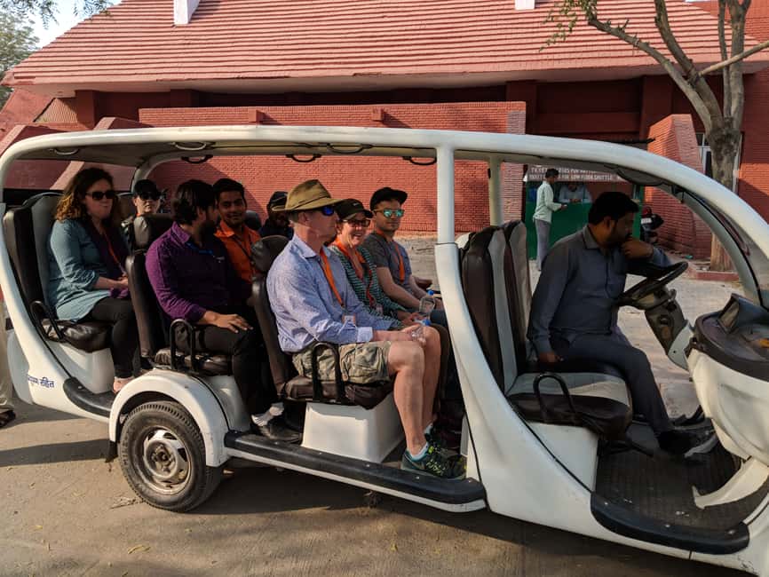 image n.7 of From Delhi: Taj Mahal and Agra Fort Private Sunrise Tour activity in Agra, uploaded by supplier