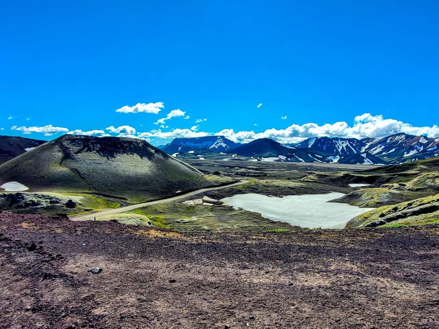 imagen n.º 8 de Desde Reikiavik: excursión de un día a Landmannalaugar en un 4x4. actividad en Suðurland, subida por el proveedor