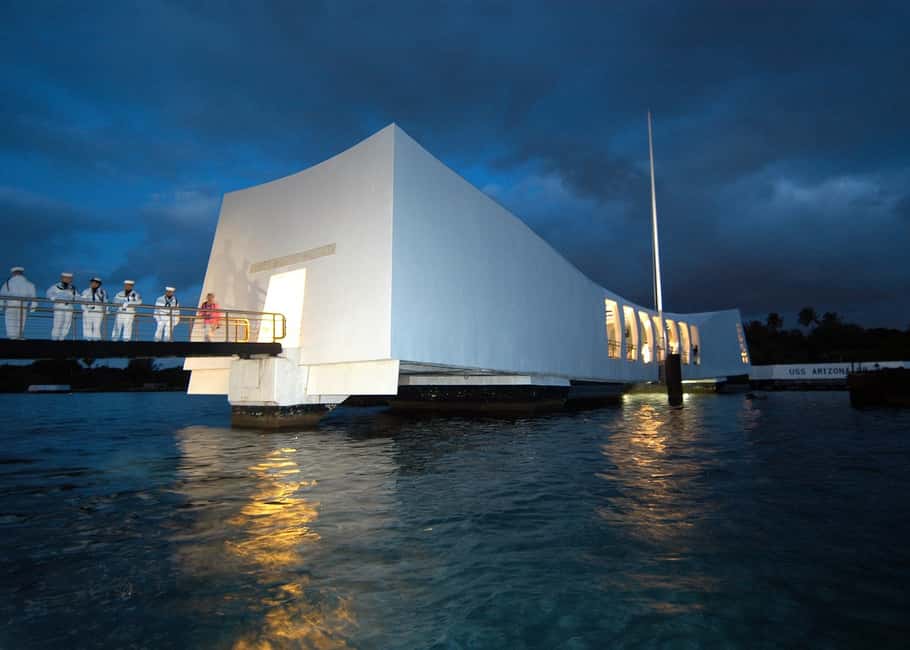 image n.3 of Pearl Harbor: USS Arizona Memorial & Battleship Missouri activity in Hawaii, uploaded by supplier