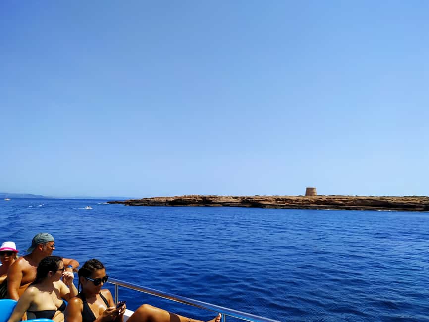 Image N°3 de Ibiza : Crystal Waters Formentera, Open Bar et déjeuner buffet activité à Îles Baléares, publiée par le prestataire