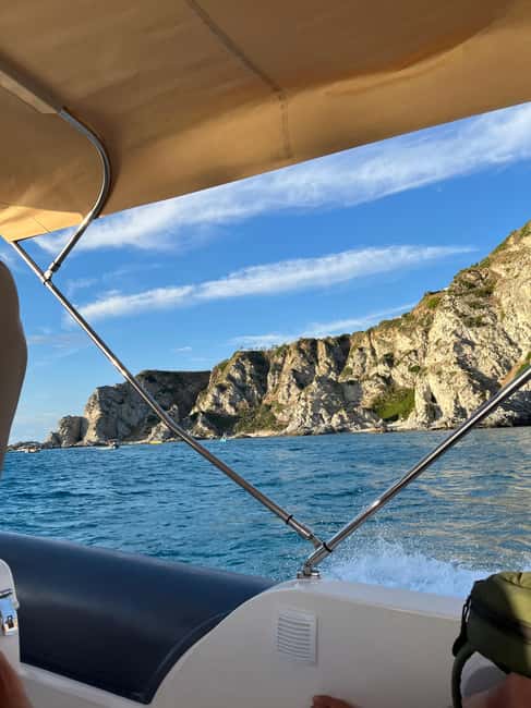 imagen n.º 4 de Tropea: excursión en barco por la Costa degli Dei, snorkel actividad en Tropea, subida por el proveedor