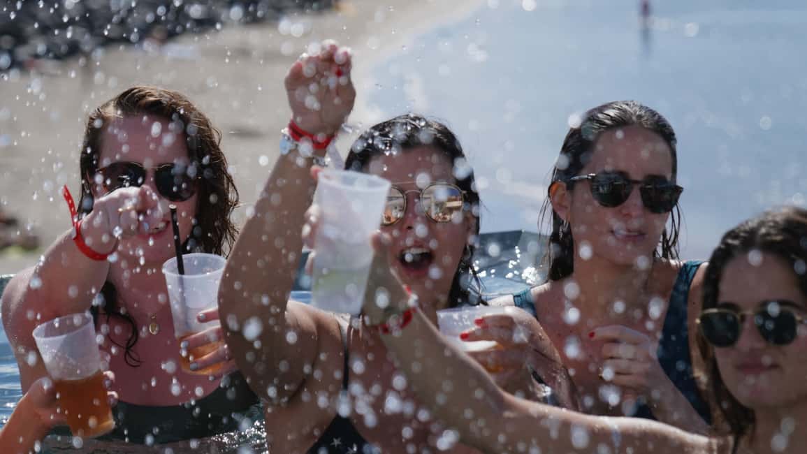 billede nr.1 af aktiviteten Costa Adeje: Tenerife Monkey Beach Club Utopia Pool Party i Costa Adeje, uploadet af udbyder