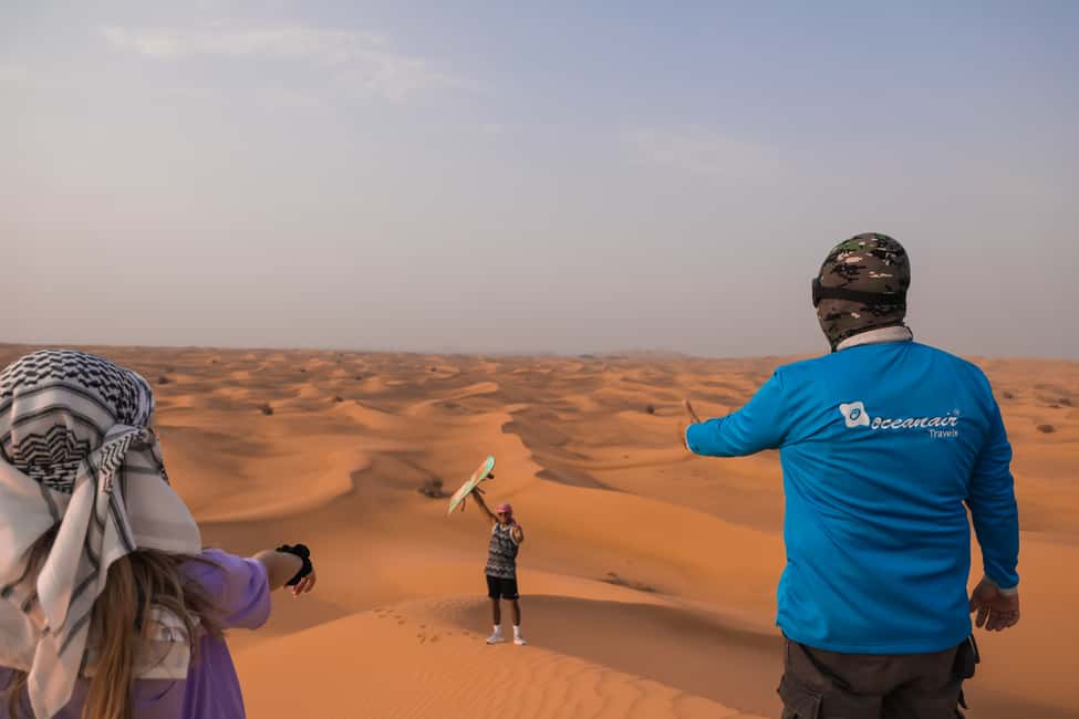 afbeelding n.5 van Dubai: Avontuurlijke duinbuggy safari, kamelenrit & BBQ diner activiteit in Dubai, geüpload door aanbieder
