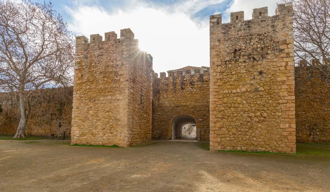 imagem n.2 de Algarve: Lagos e Cabo de São Vicente: tour guiado atividade em Sagres, carregada pelo fornecedor